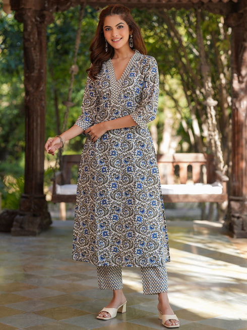 Cream Pure Cotton Floral Printed Straight Kurta Pant Set